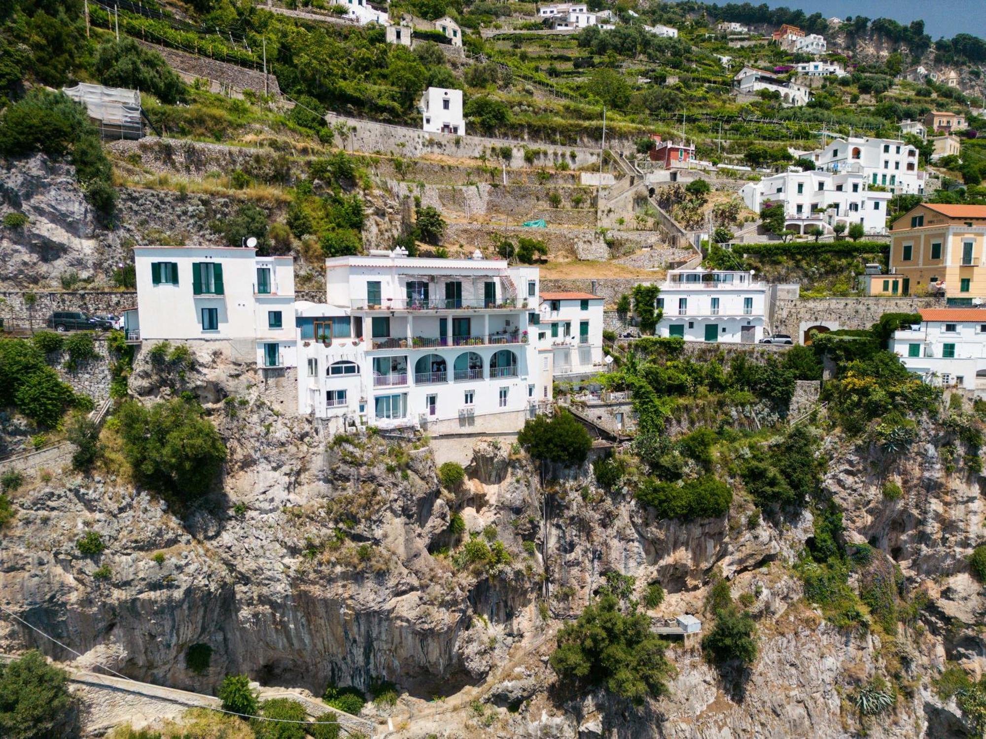 Bed and Breakfast La Dimora Del Maestro Amalfi Zewnętrze zdjęcie